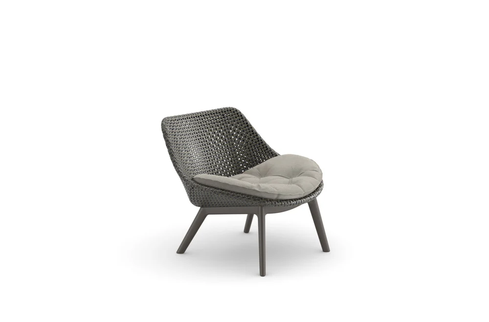 Dedon MBRACE ALU Club Chair ohne Kissen