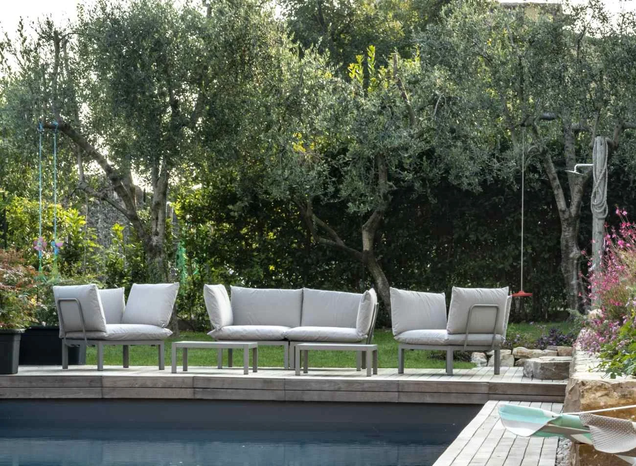 Gartensofa Domino 2-Sitzer aus Aluminium und Polypropylen, modern, taupe, gepolstert