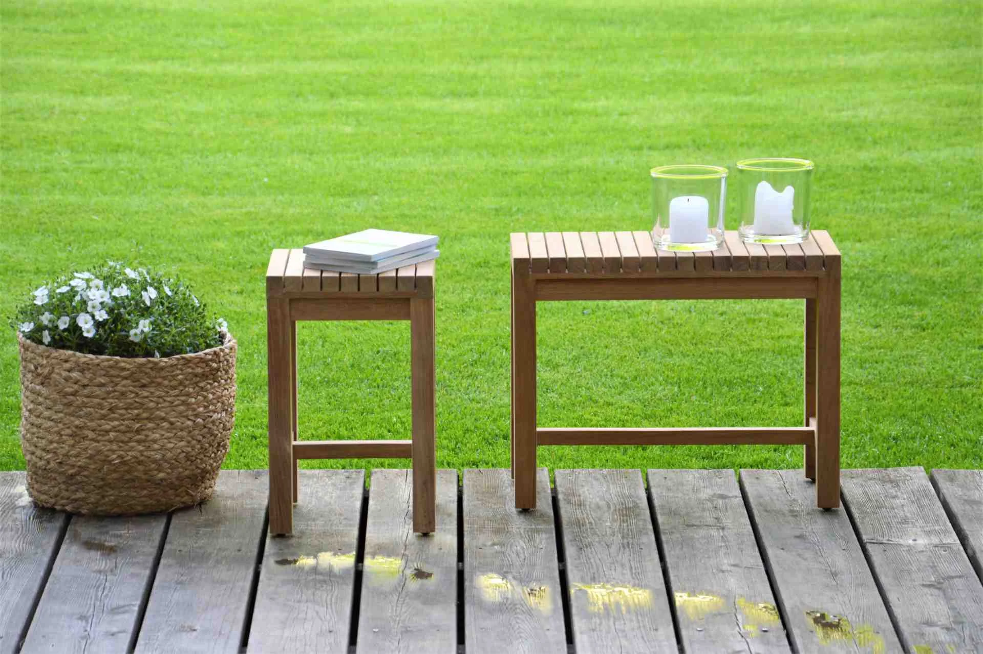 Blumenhocker aus Teakholz, massiv, natürliches Design für draußen, 50x25x40 cm - Jan Kurtz