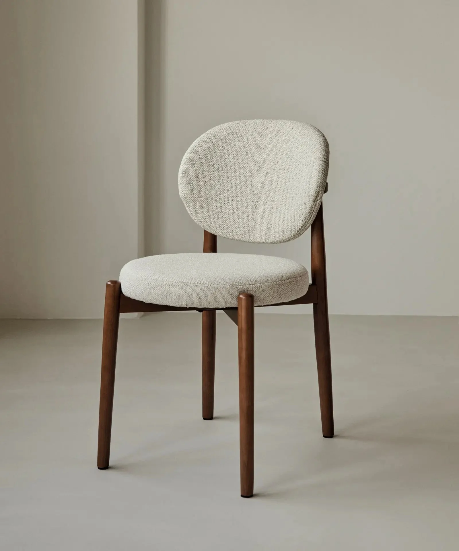 Chaise de salle à manger en bois rembourrée Sonna - Northdeco