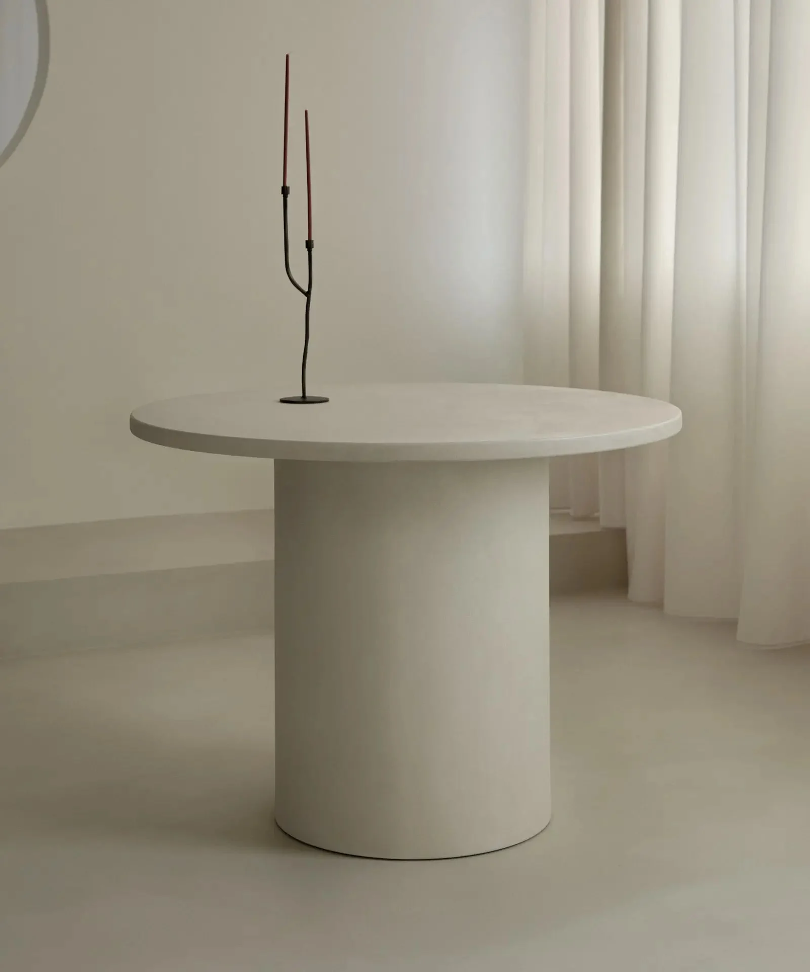 Runder Esstisch aus Mikrozement Ethel (120 cm) - Northdeco