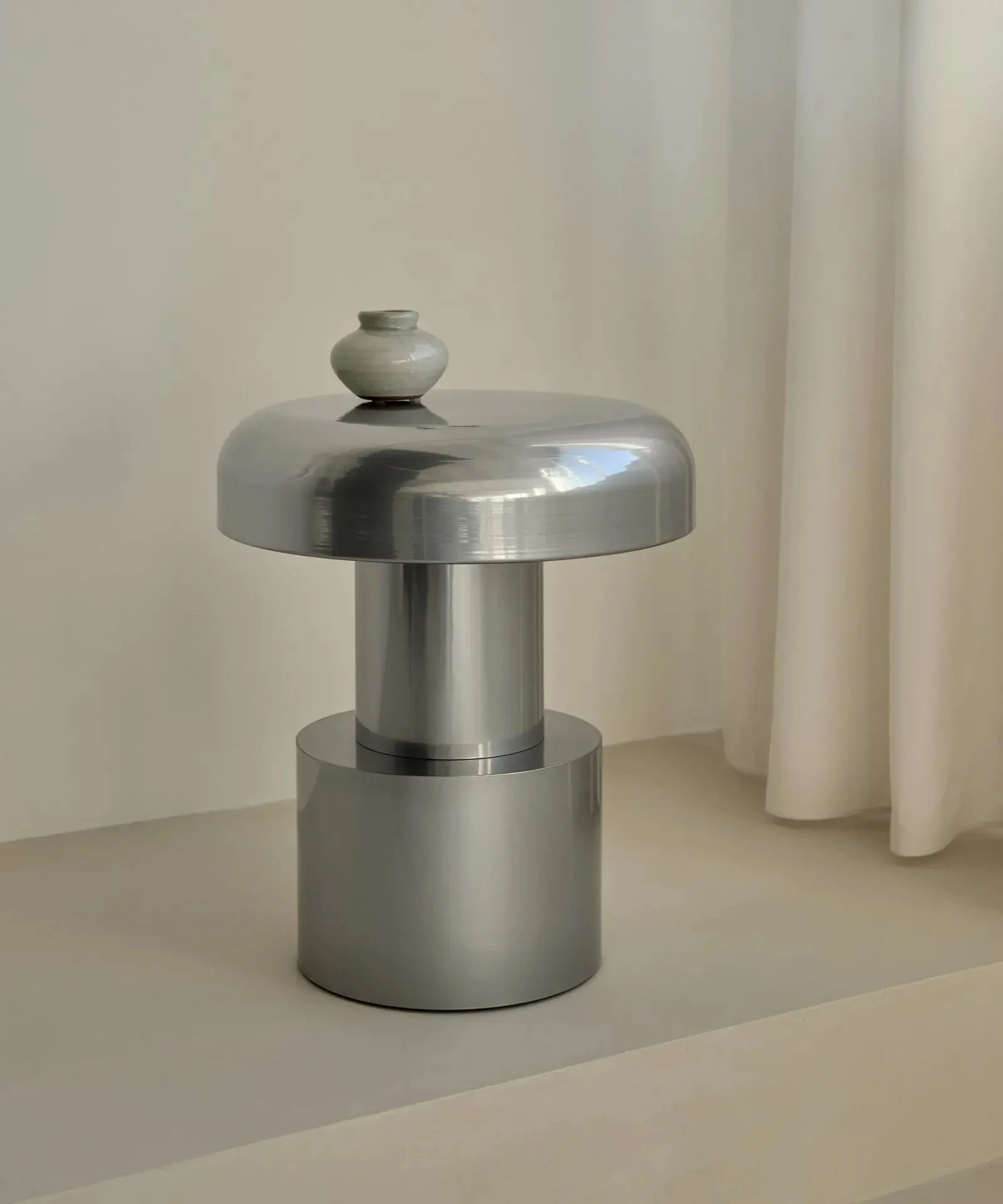 Dome Metall-Beistelltisch (40x47 cm)
