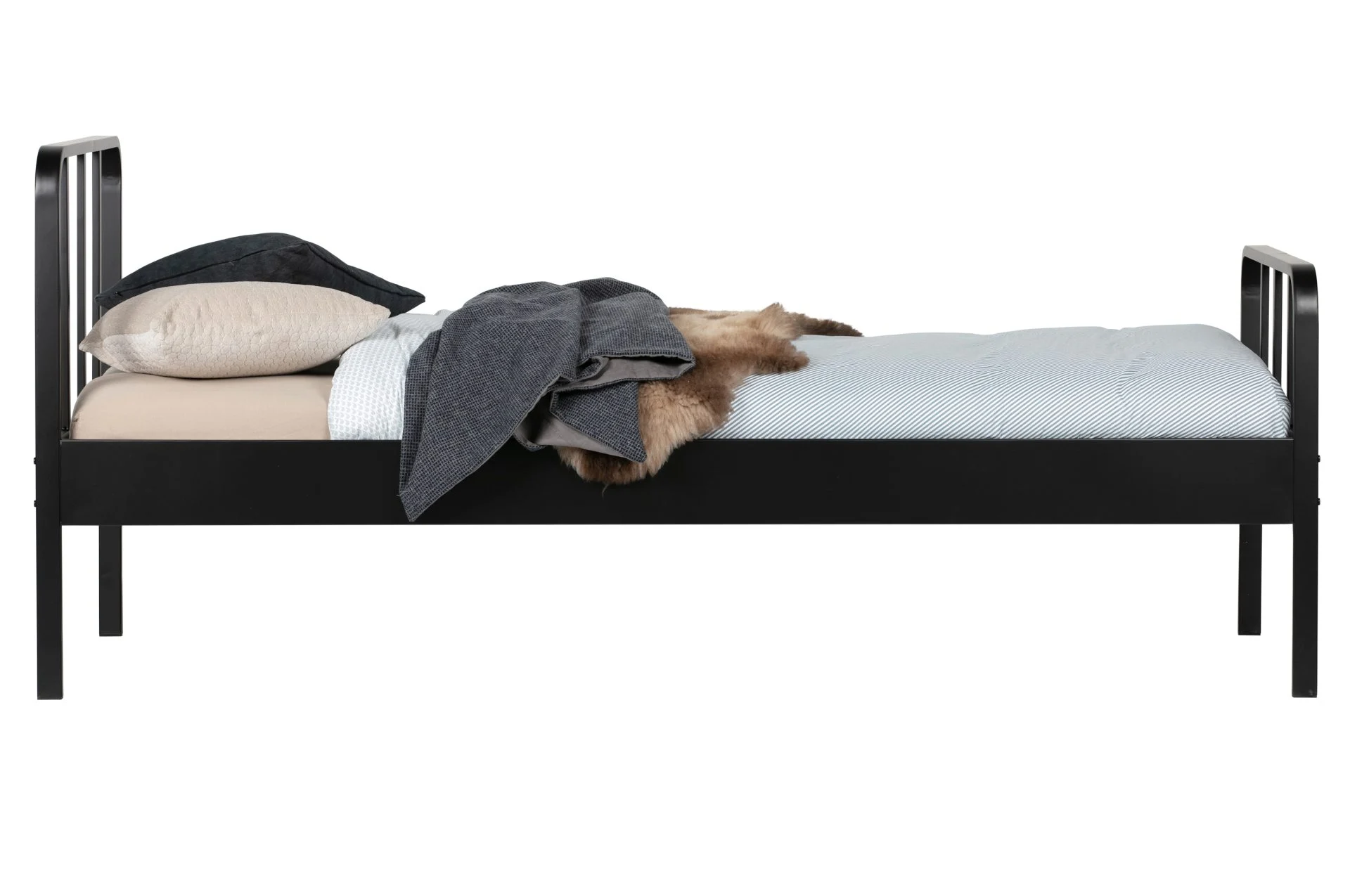 Bettgestell Mees aus Metall, modern, schwarz, inkl. Lattenrost, 90x200 cm - Woood