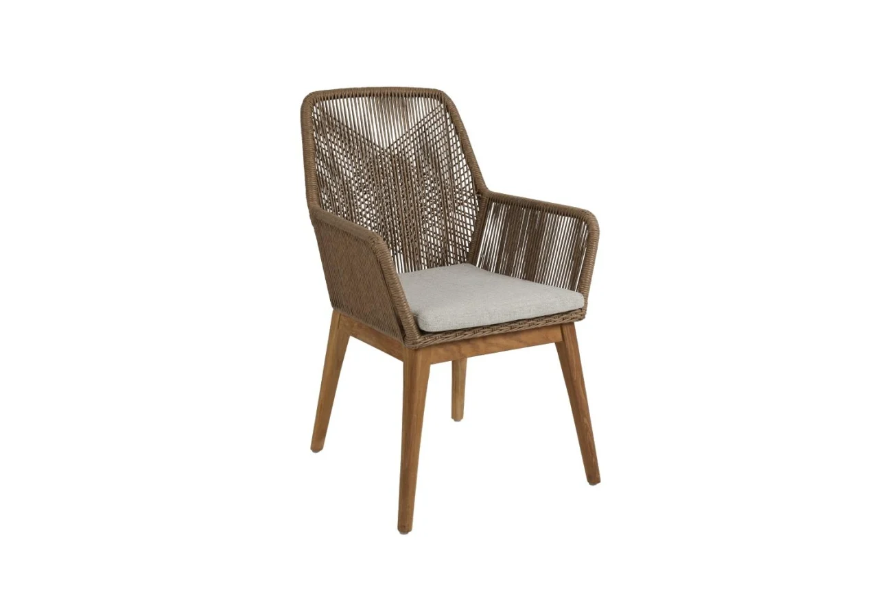 Gartenstuhl Hassel mit Kissen aus Teak und Rattan, modern skandinavisch, natur, outdoor geeignet - Brafab