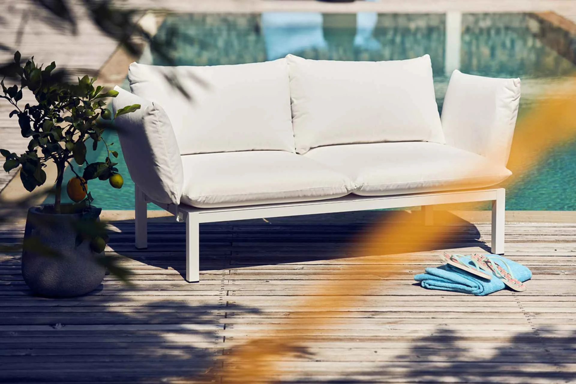Gartensofa Domino 2-Sitzer von Fiam aus Aluminium und Polypropylen, modern, weiß, inkl. Polster