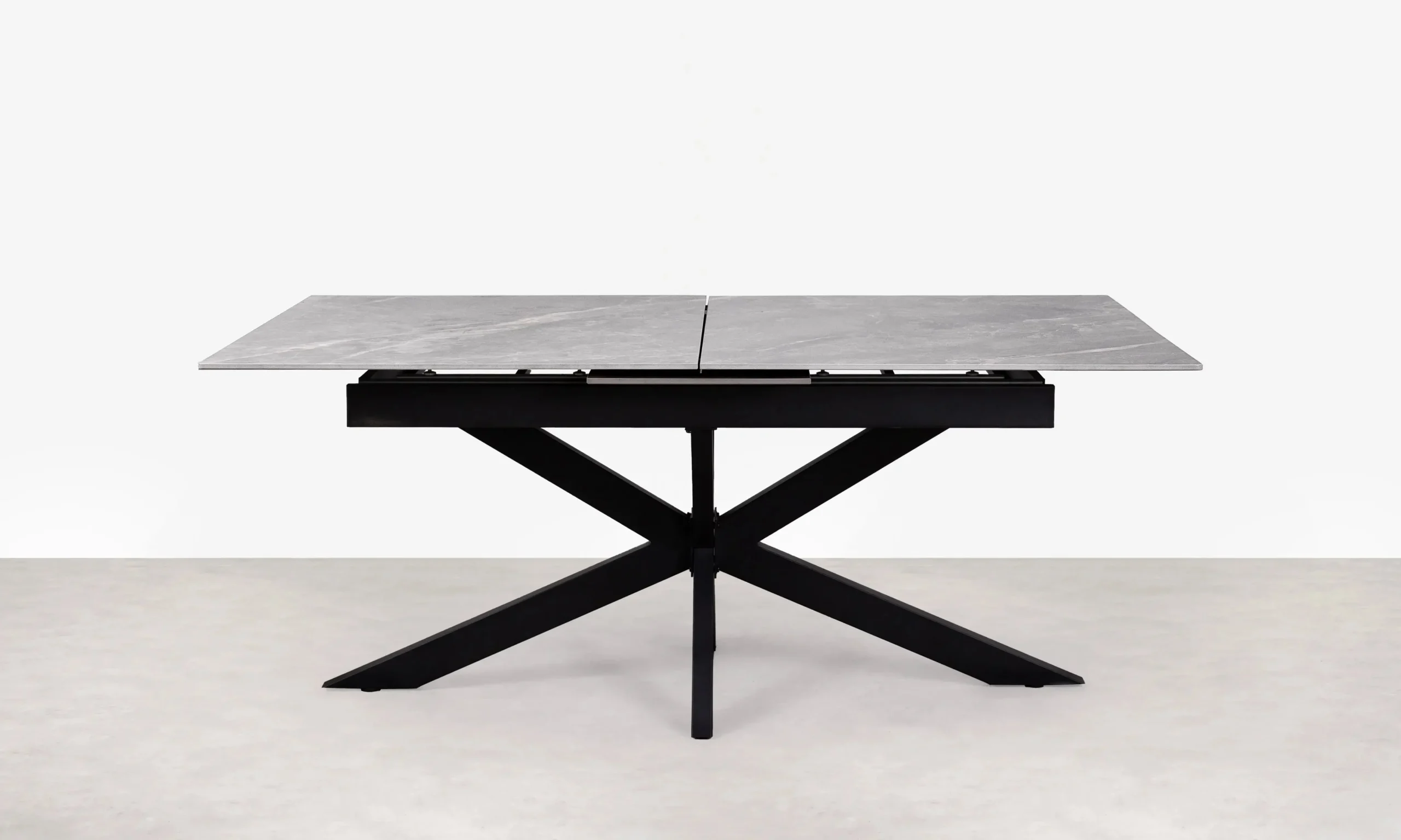 Ausziehbarer Rechteckiger Esstisch Travis (180–220 cm) - Glossy Grey