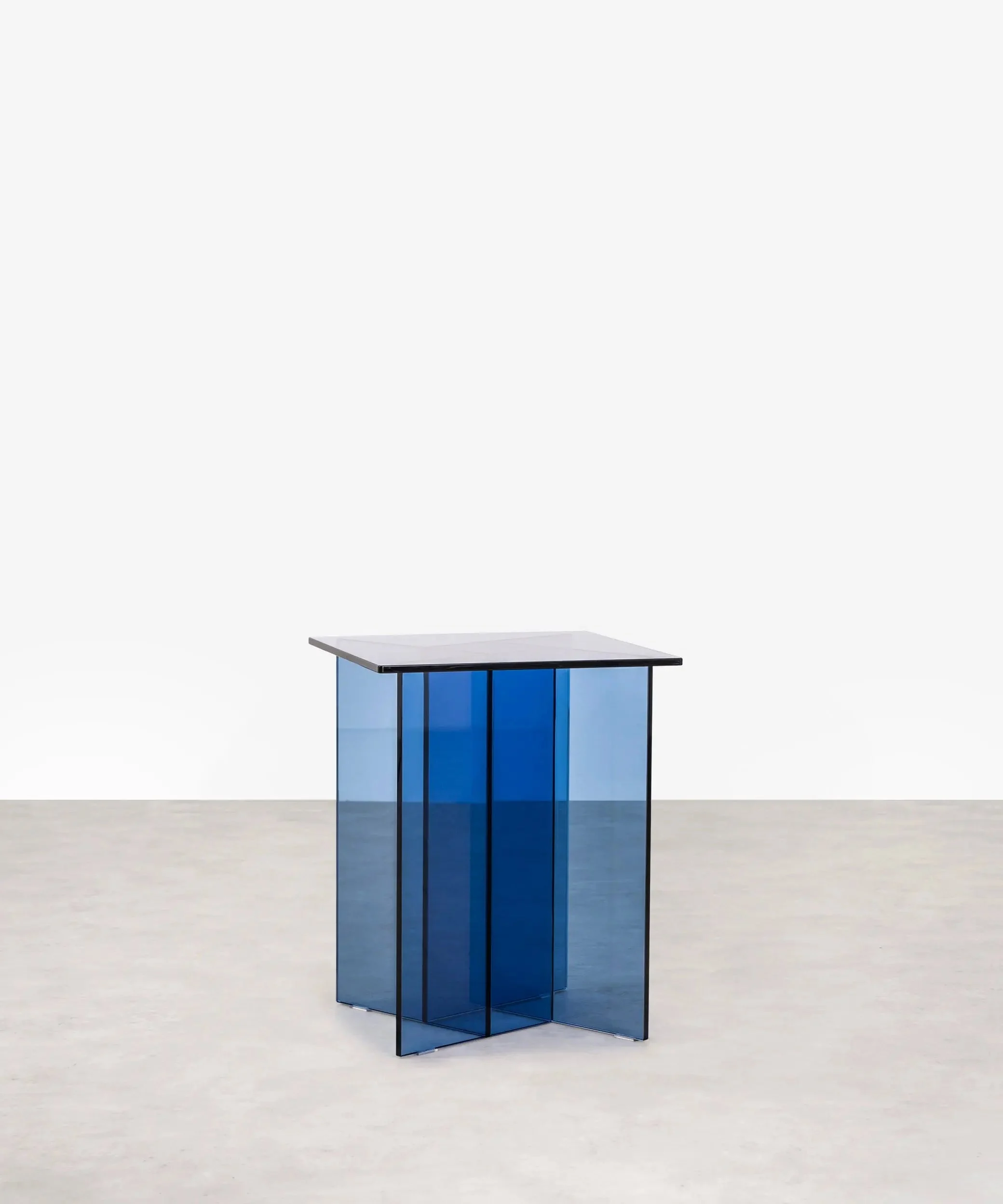Mesa Auxiliar Cuadrada de Cristal Templado Johanna (40x40 cm) - Northdeco