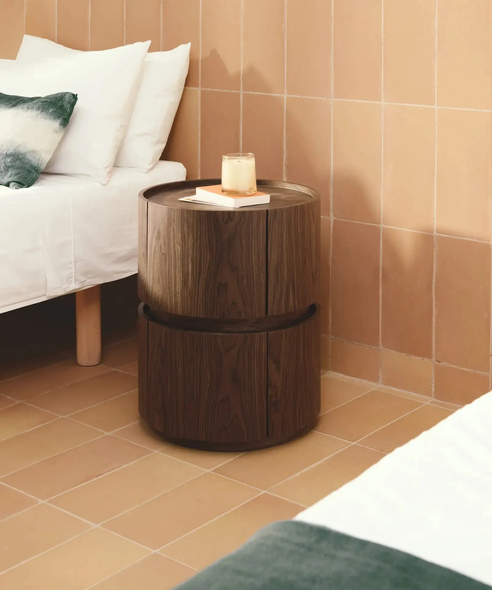 Mesita de Noche de Madera Ross - Northdeco