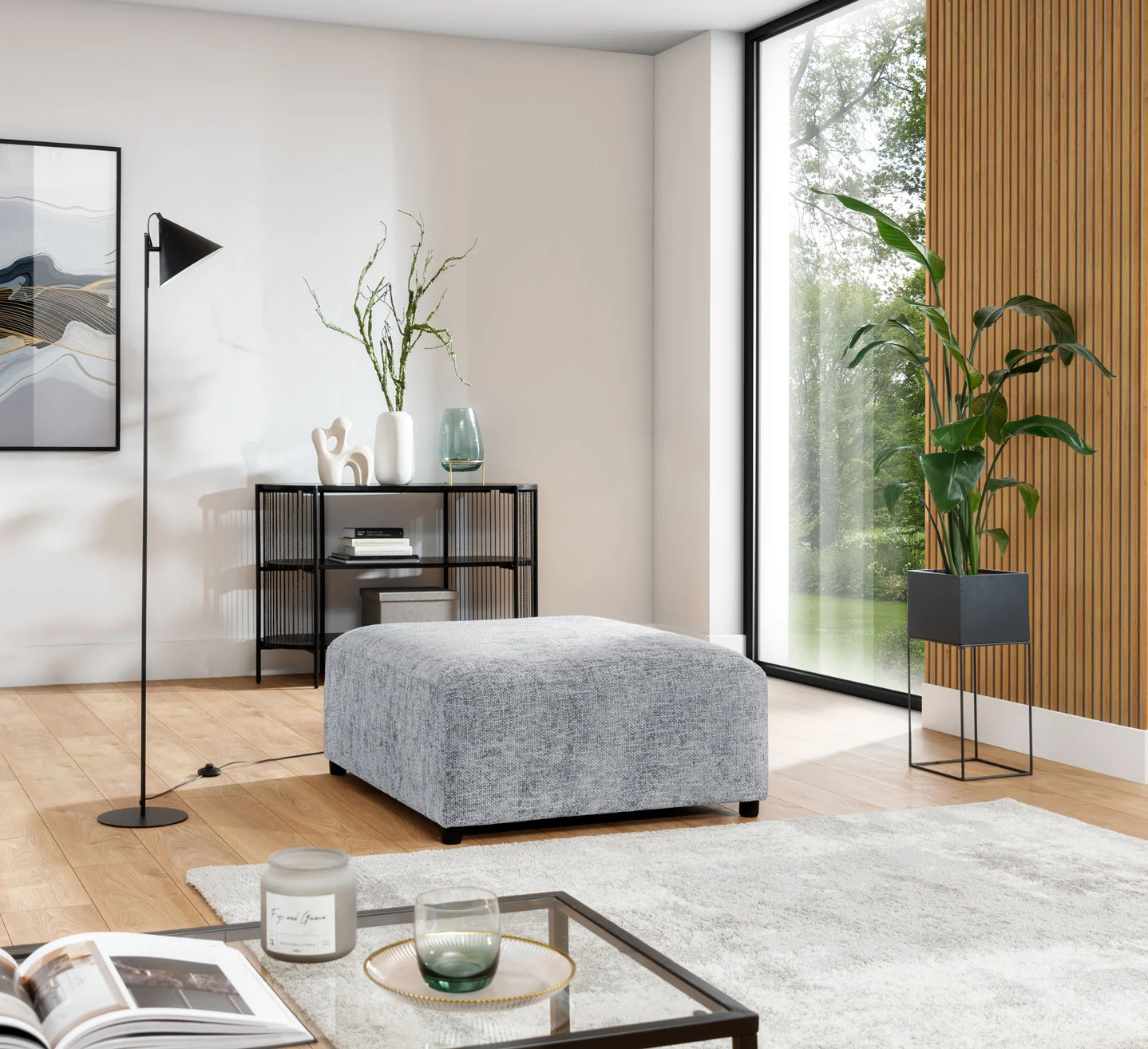 Polsterhocker Designerhocker ROMY in Stoff Enjoy Me Hellgrau - Fun Möbel