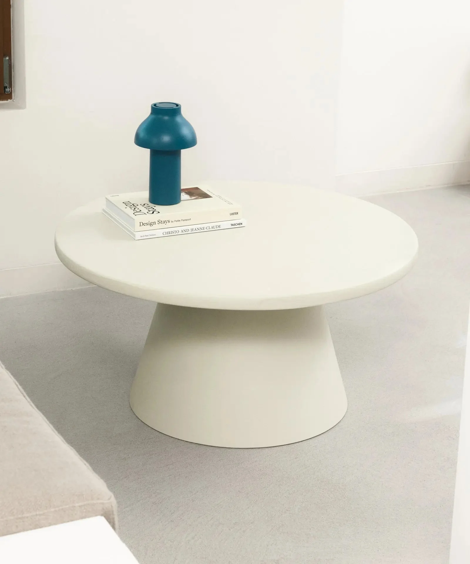 Runder Couchtisch aus Mikrozement Hera (80 cm) - Northdeco