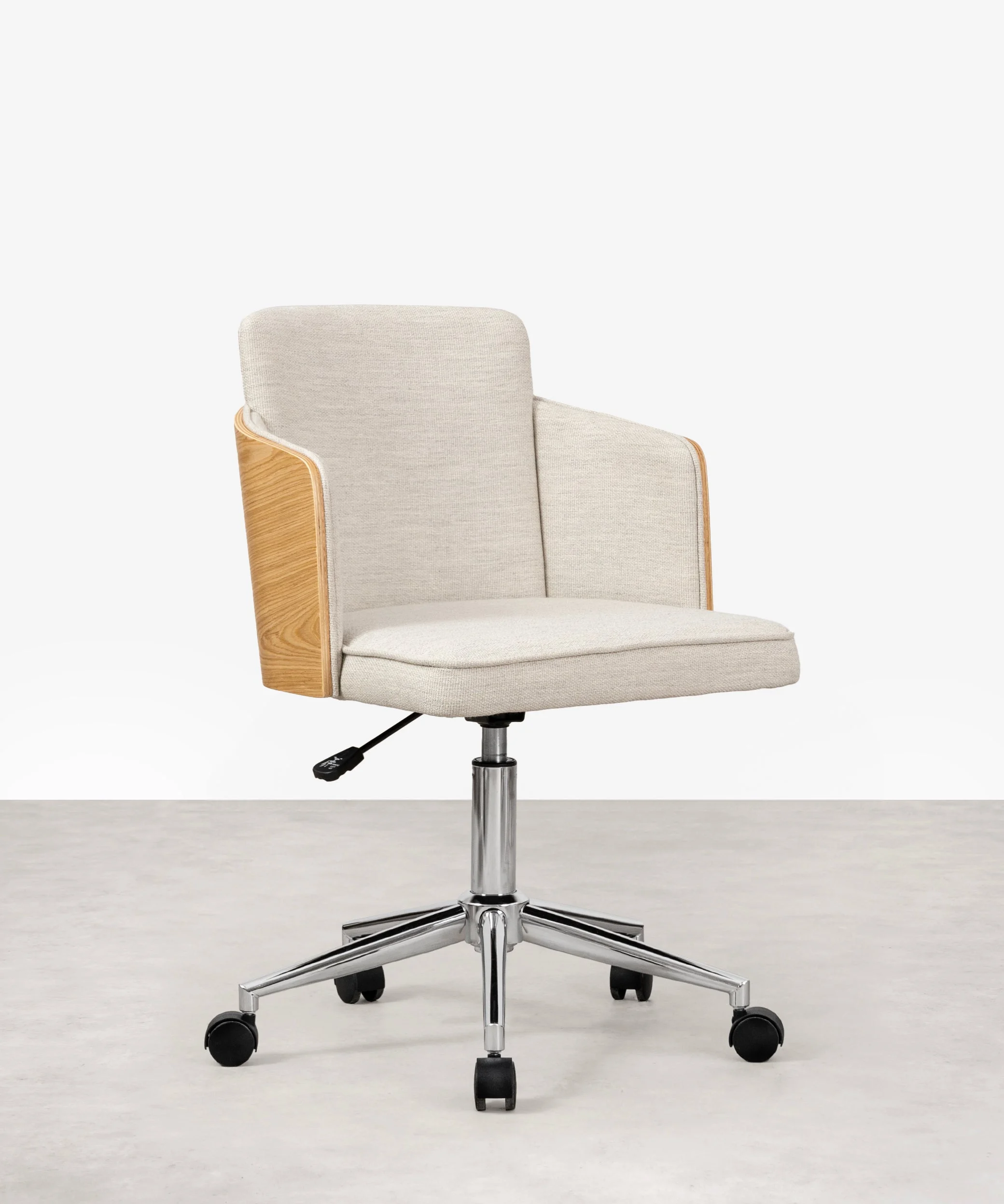 Chaise de bureau réglable en bois rembourrée Maddie - Northdeco