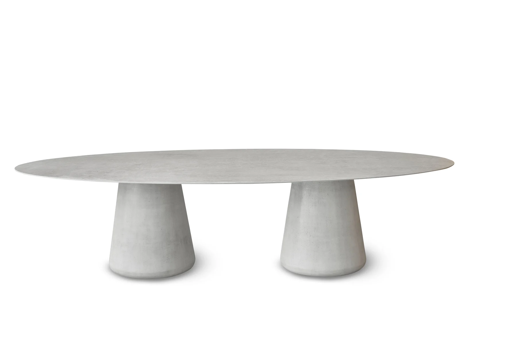Solpuri Queen Dining Tisch Beton/Aluminium/Dekton Ivory oval