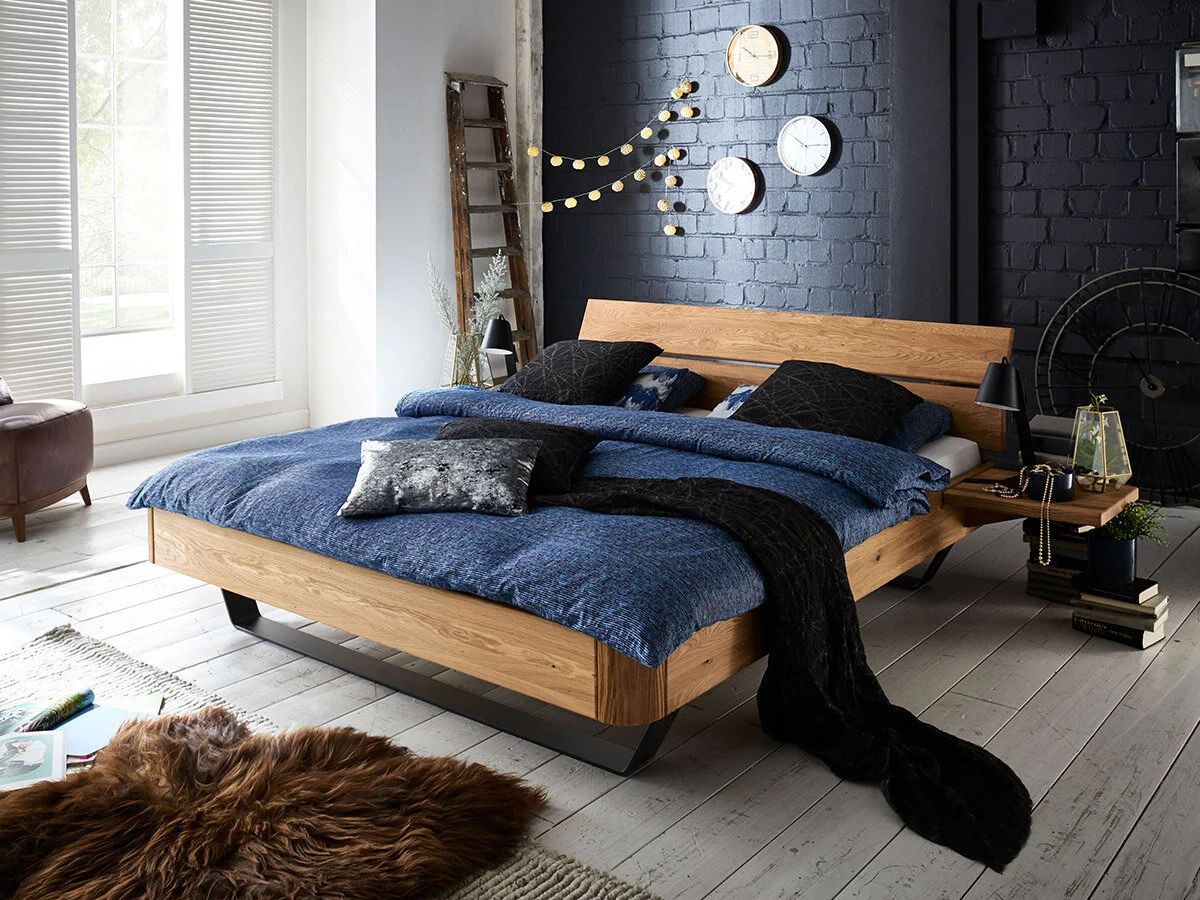 Tjørnbo Easy Sleep Massivholzbett mit Kufen