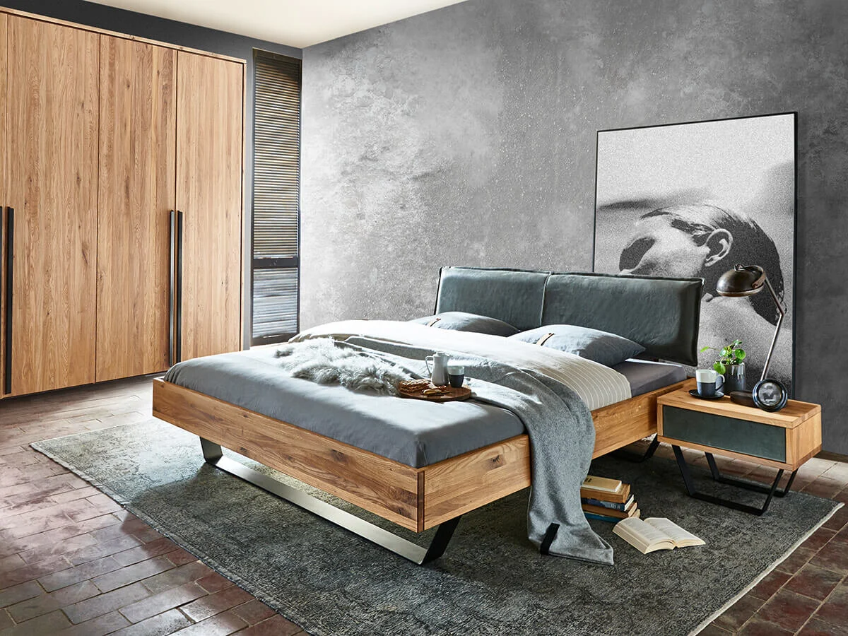 Tjørnbo Modern Sleep Massivholzbett Antique